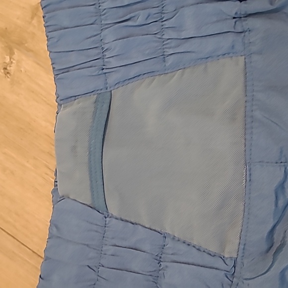 Free People Movement Blue Women's Shorts Size M - Picture 5 of 10